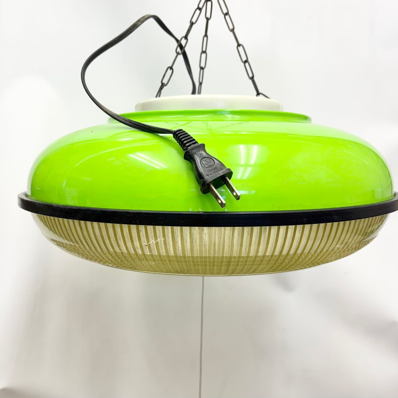 167 レトロポップ 昭和レトロ 天井照明 緑 グリーン 当時物 インテリア
