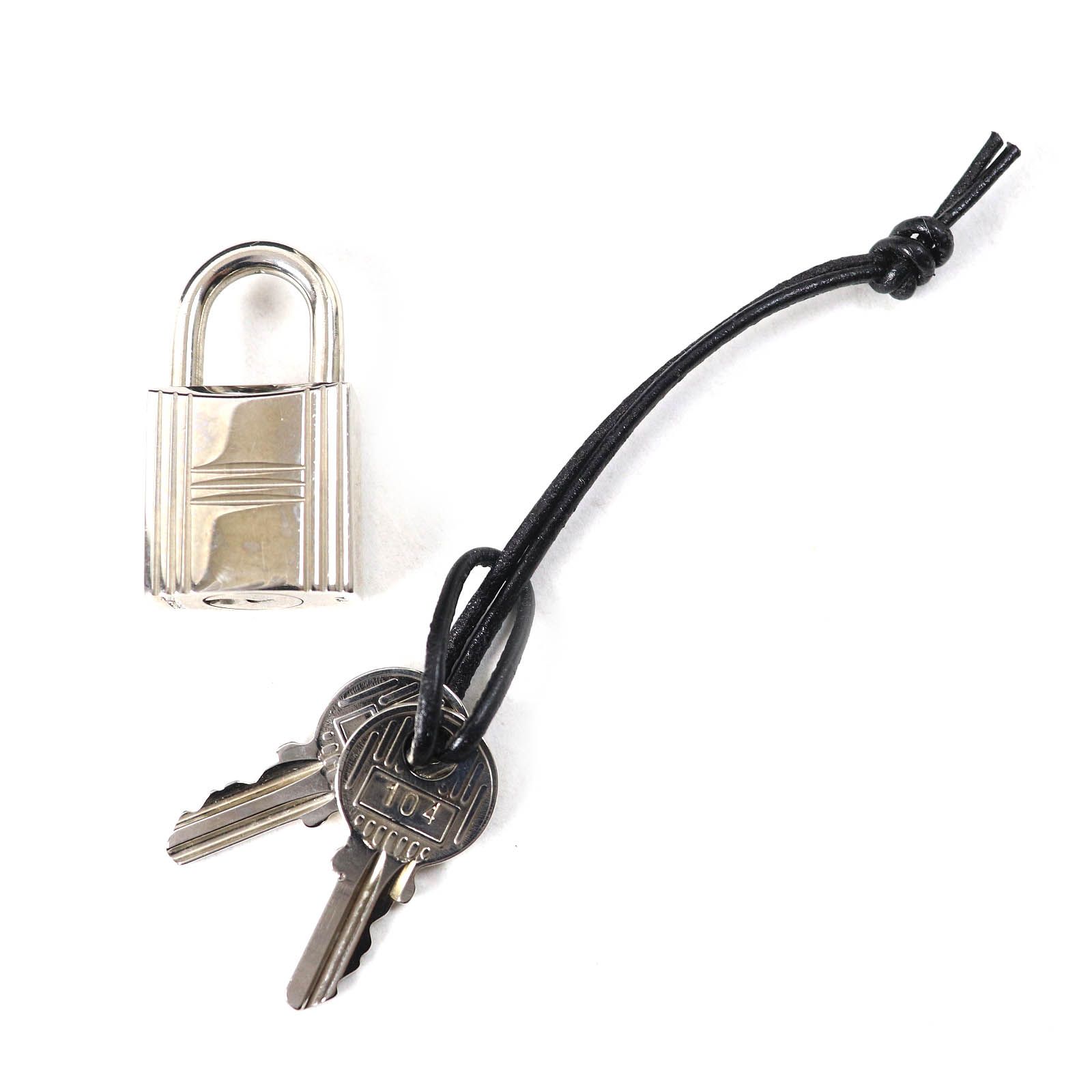 極美品△HERMES エルメス エールライン GM セリエボタン キャンバス