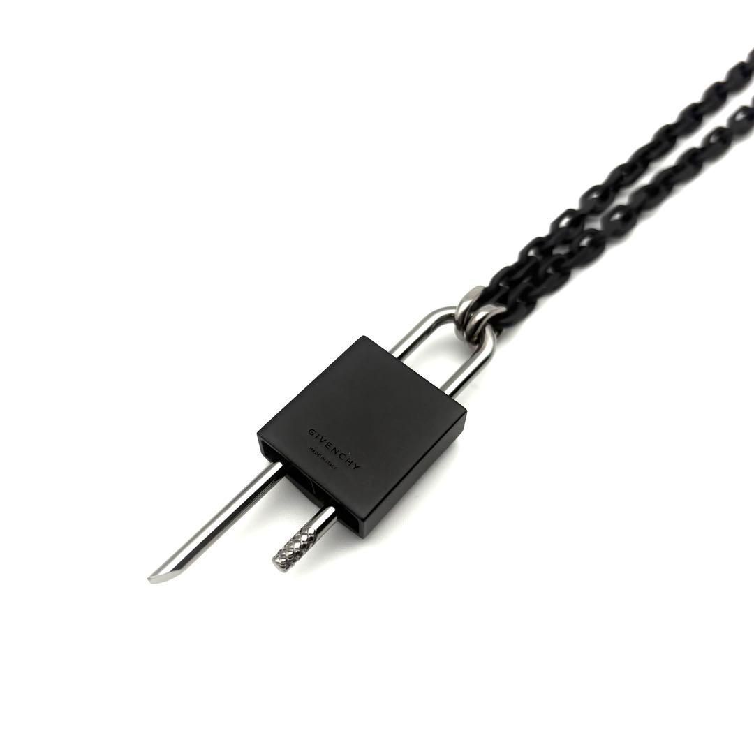 ✨未使用保管品✨GIVENCHY ネックレス パドロック ブラック
