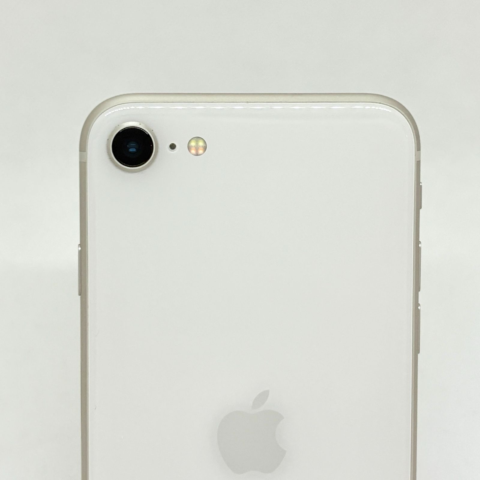 iPhone SE3 SIMフリー スターライト 64GB バッテリー100% iPhone