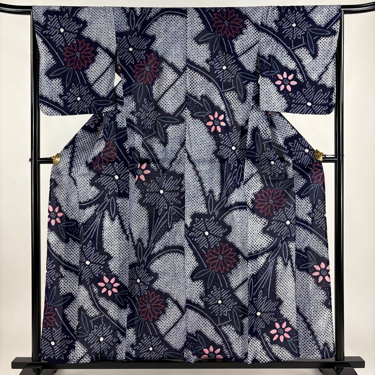 浴衣 身丈156cm 裄丈65cm M 絞り浴衣 草花 藍色 綿 名品
