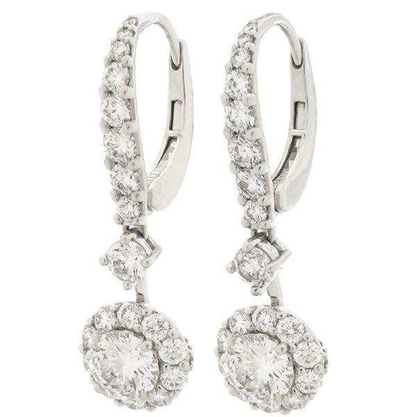 K18WG 18金 ホワイトゴールド ダイヤピアス（ジュエリーケース付き