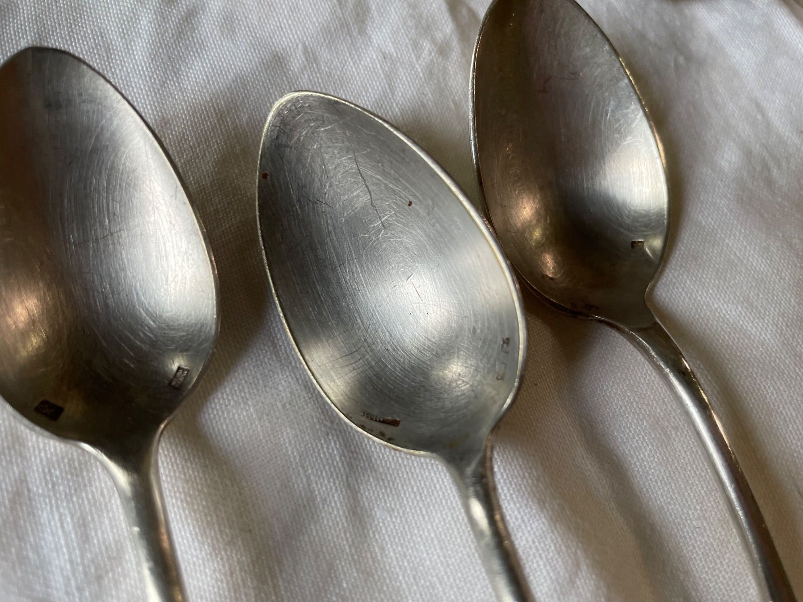 シルバーメタル