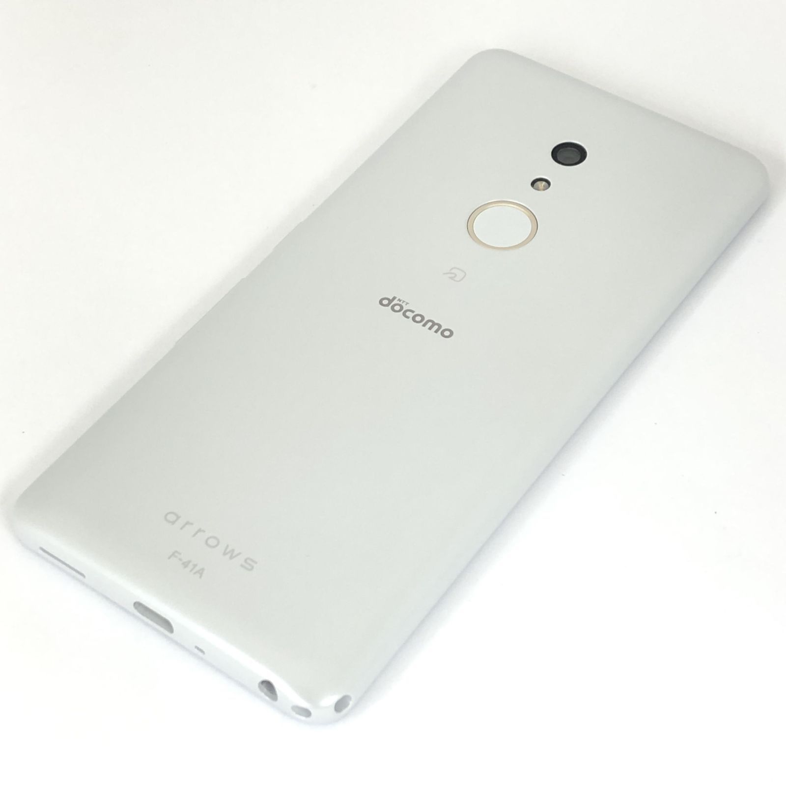 中古】 iPhone6 Plus 64GB シルバー 本体 ドコモ スマホ