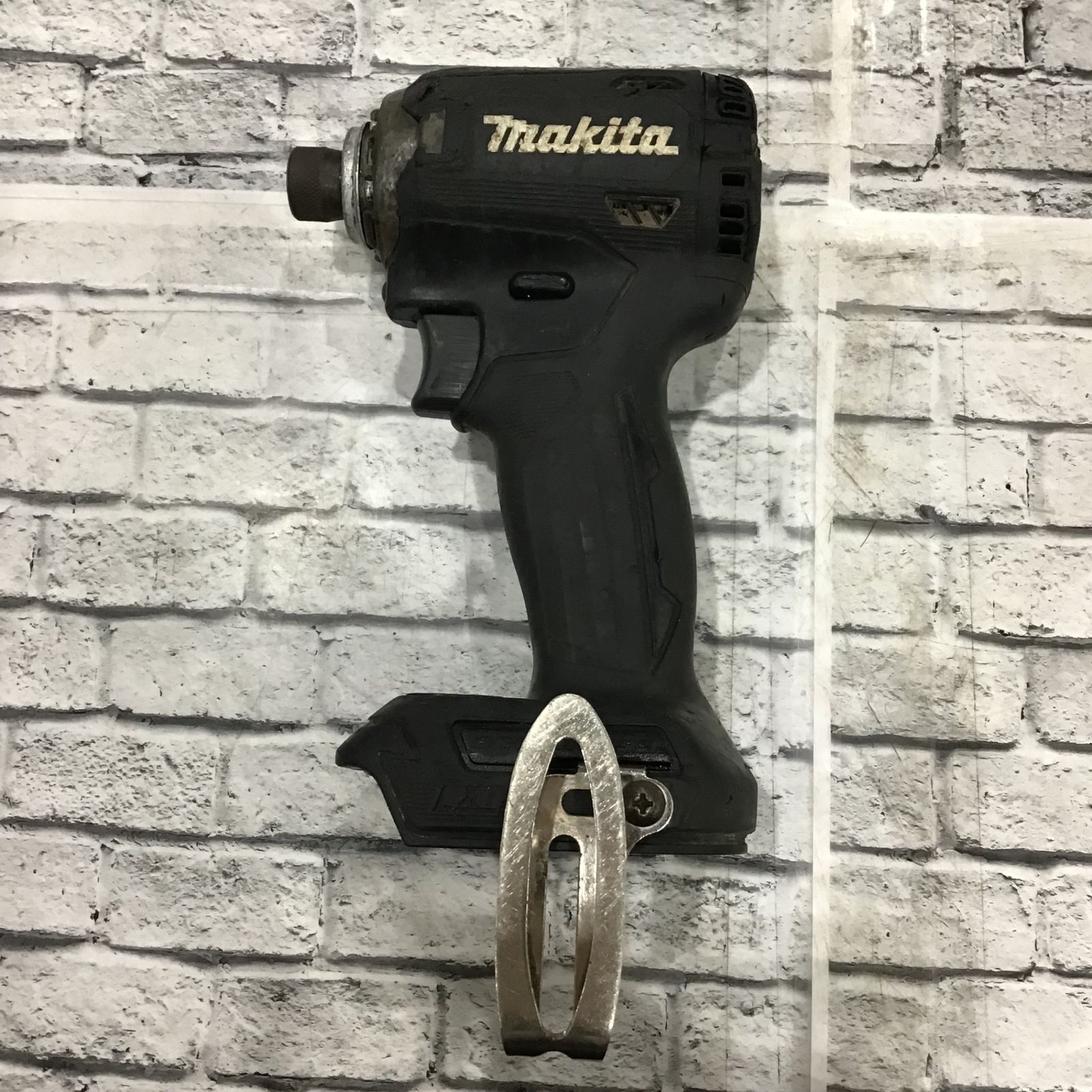 マキタ(makita) コードレスインパクトドライバー TD171DZB【川口店】