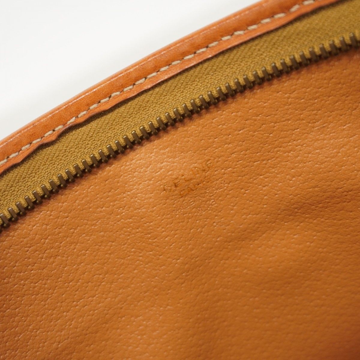 クラッチバッグ