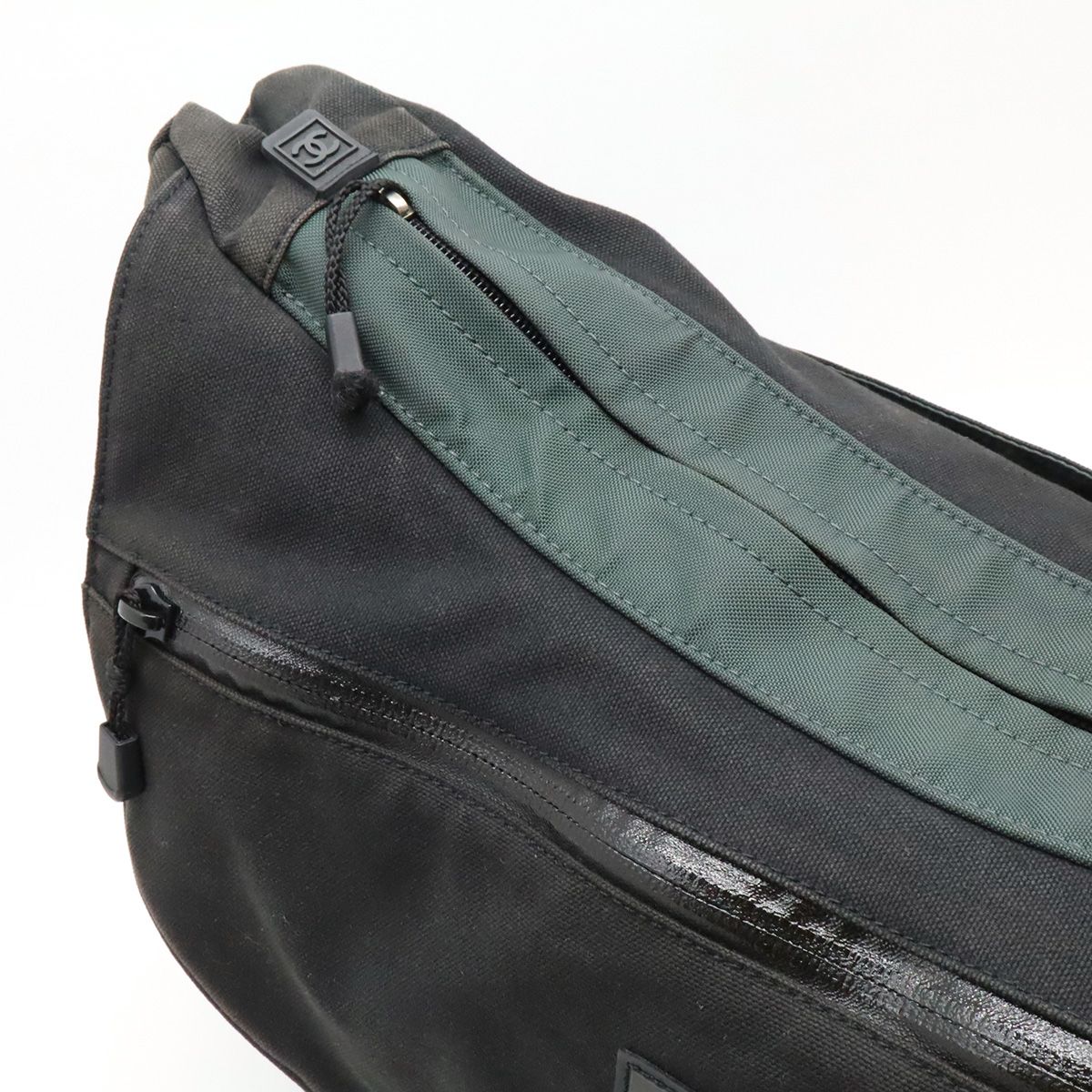CHANEL シャネル スポーツライン ココマーク ショルダーバッグ 斜め 