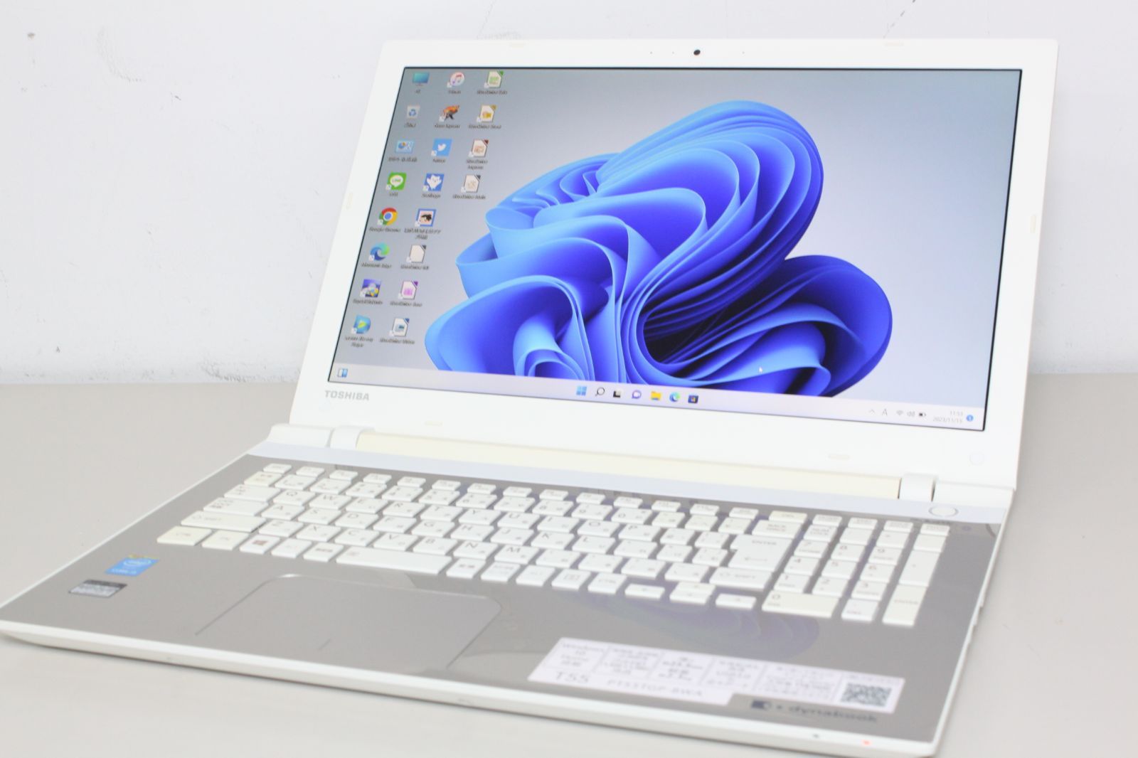 dynabook PT55TPG-BWA Core i3 SSD256GB Win11 - メルカリ dynabook PT55TPG-BWA Core i3 SSD256GB Win11 - メルカリ