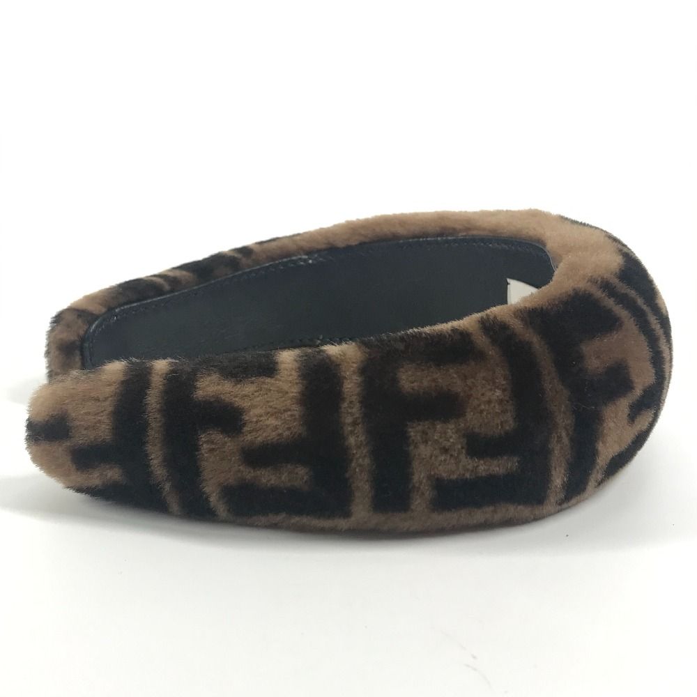 FENDI フェンディ カチューシャ ロゴ ズッカ ファー ブラウン