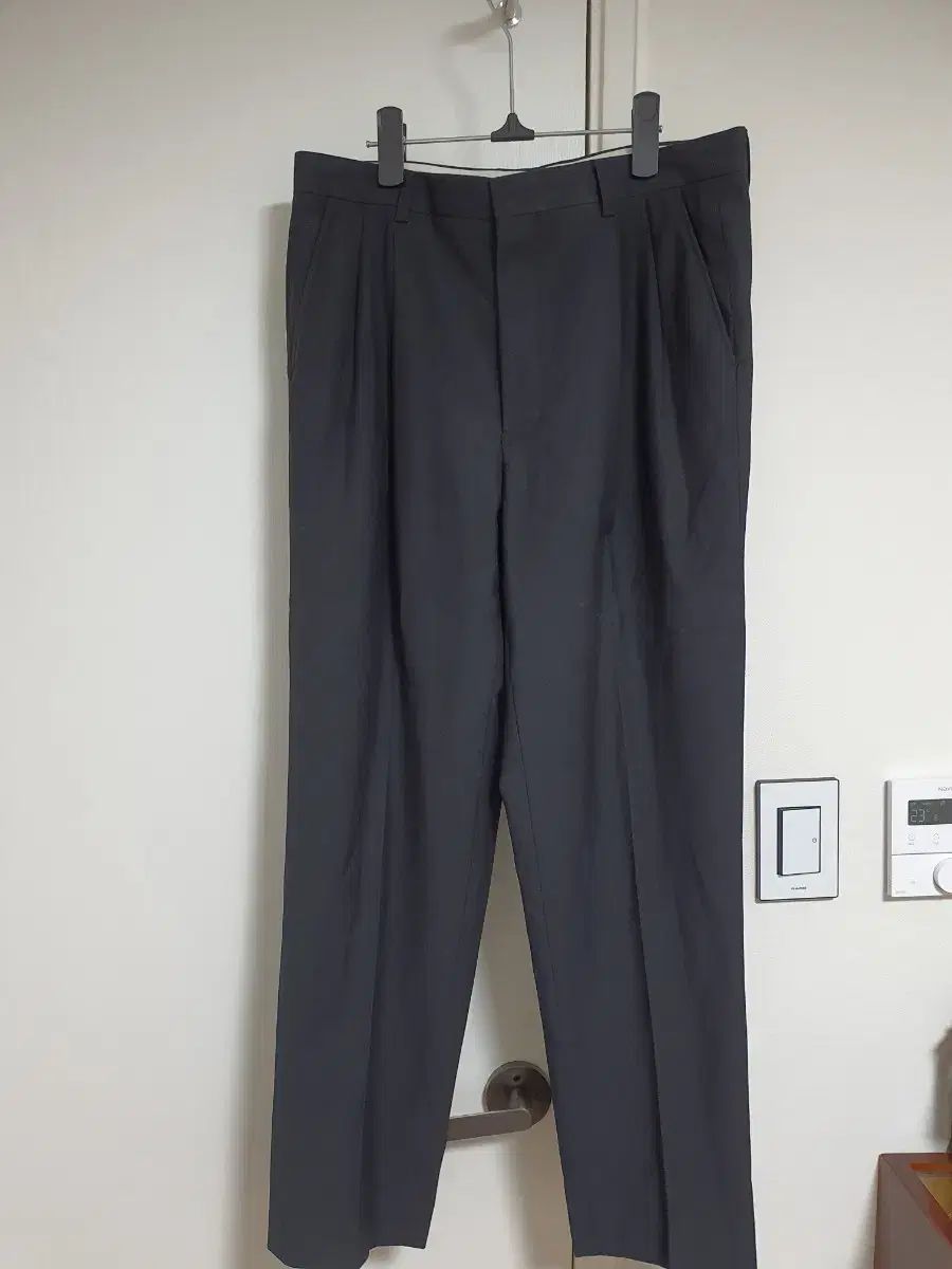 GIORGIO ARMANI(ジョルジオ アルマーニ) ARMANI(アルマーニ) スラックス