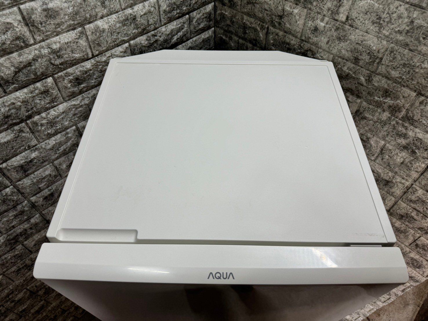 大阪限定配送☆3ヶ月保証☆冷蔵庫☆アクア☆2017年☆157☆AQR-16F(W  