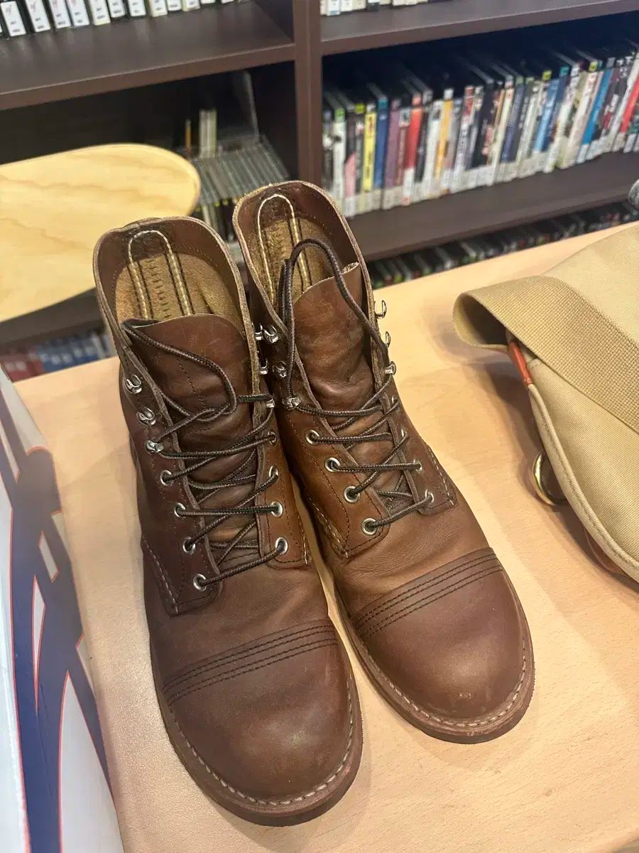 RED WING レッドウィング 8111 255mm