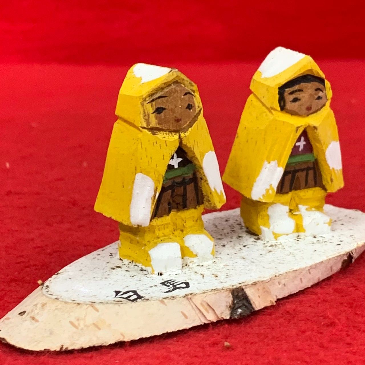 希少 雪ん子 木っ端人形 木彫り 一刀彫 郷土玩具 民芸品 農民美術 白馬