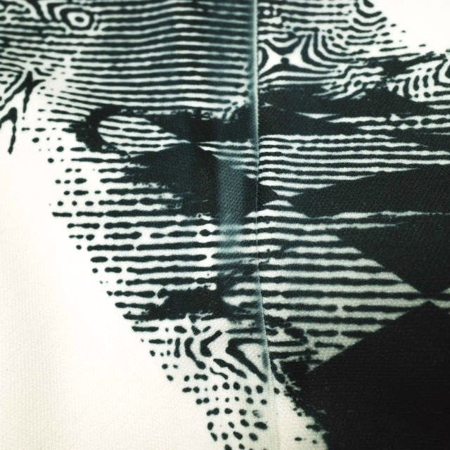 bodysong. flatpressprintトラックジャケット BODYSONG.(ボディソング)の通販 - Seltie セルティ
