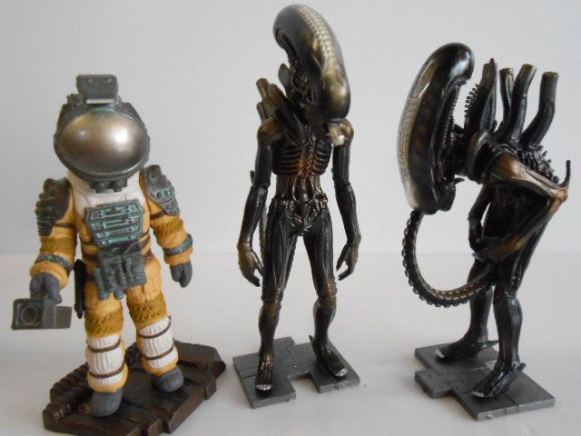 Amazon.co.jp: ♯Jsi16DzカプセルQALIENエイリアンフィギュア