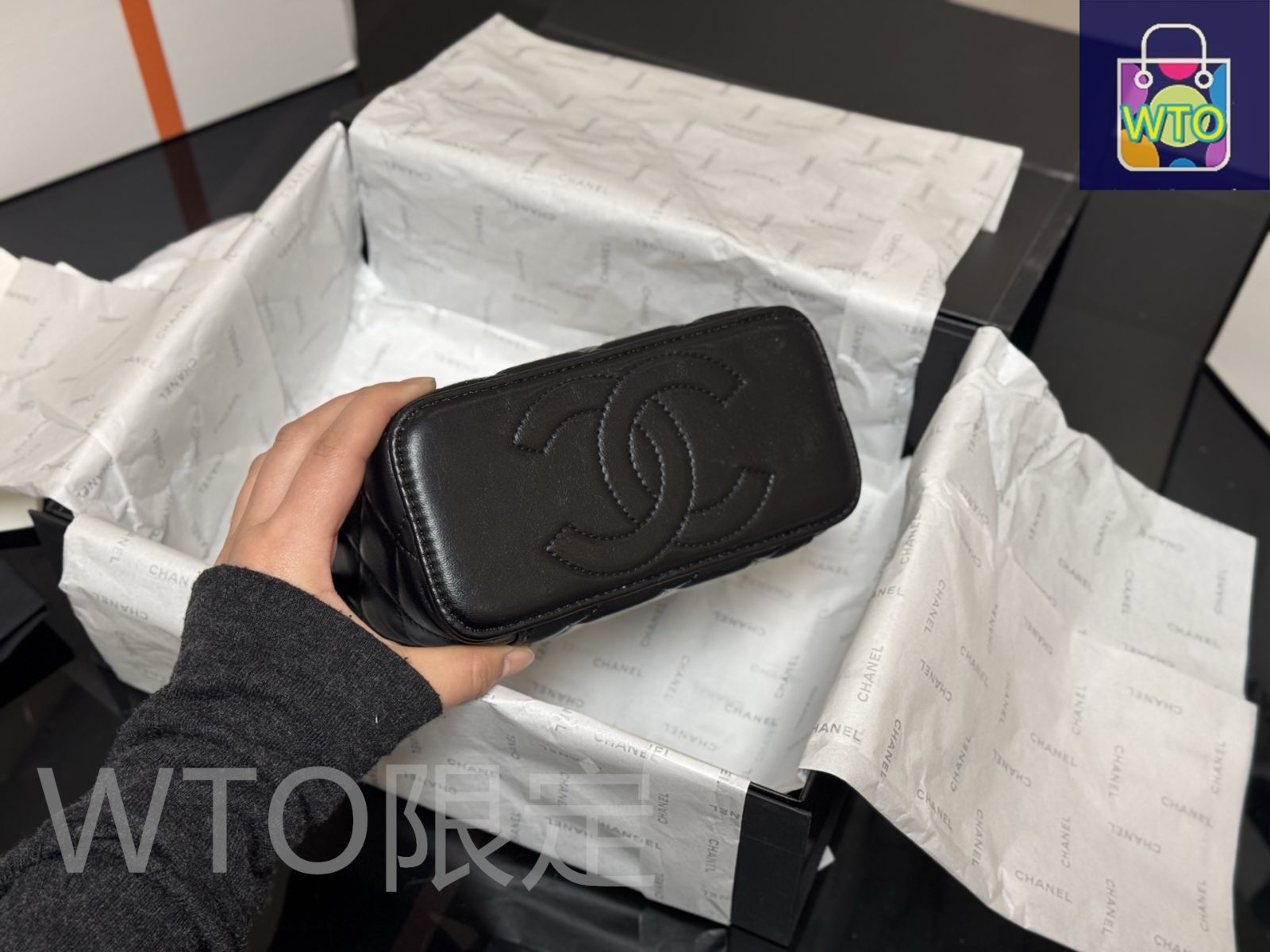 シャネル　メイクボックス（非売品） CHANEL シャネル ノベルティ メイクボックス 非売品 ミラー付
