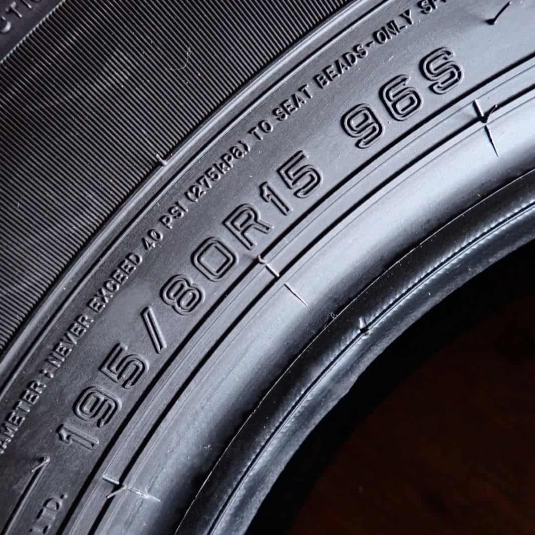 195|80R15