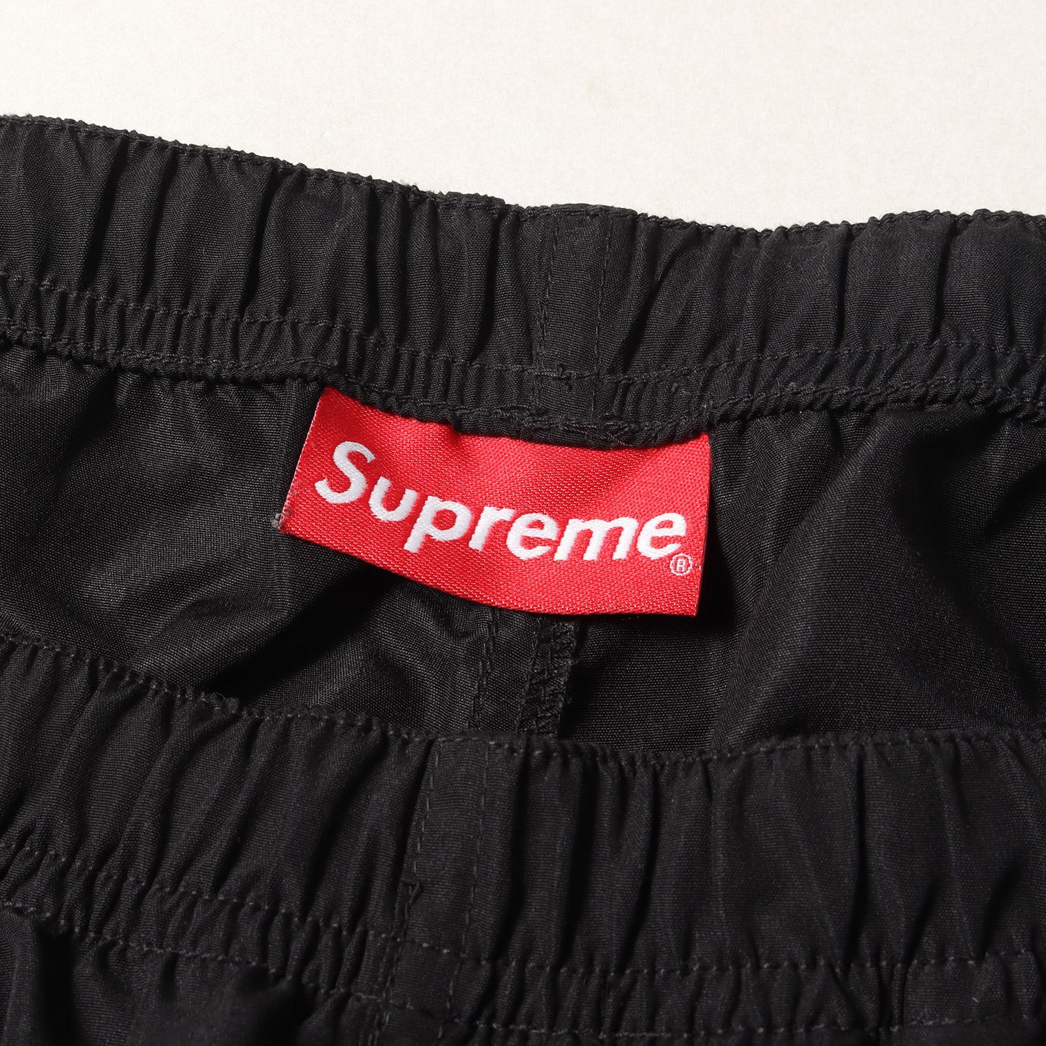 美品 Supreme シュプリーム パンツ クラシックロゴ トラックパンツ Track Pant 20SS ブラック 黒 M ボトムス ズボン  ストリート ブランド カジュアル - メルカリ