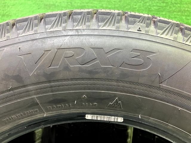 スタッドレス