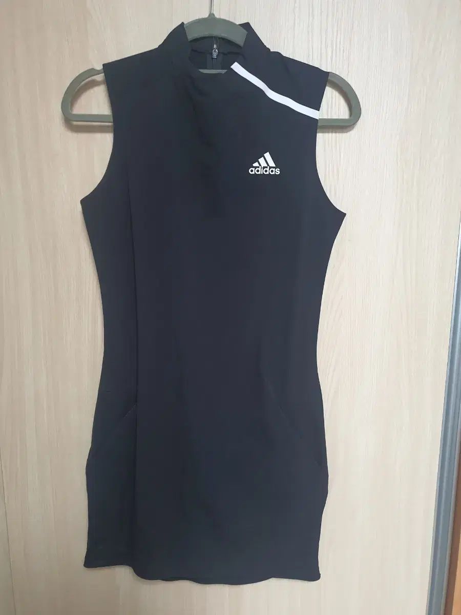 adidas アディダス ゴルフ ワンピース XS