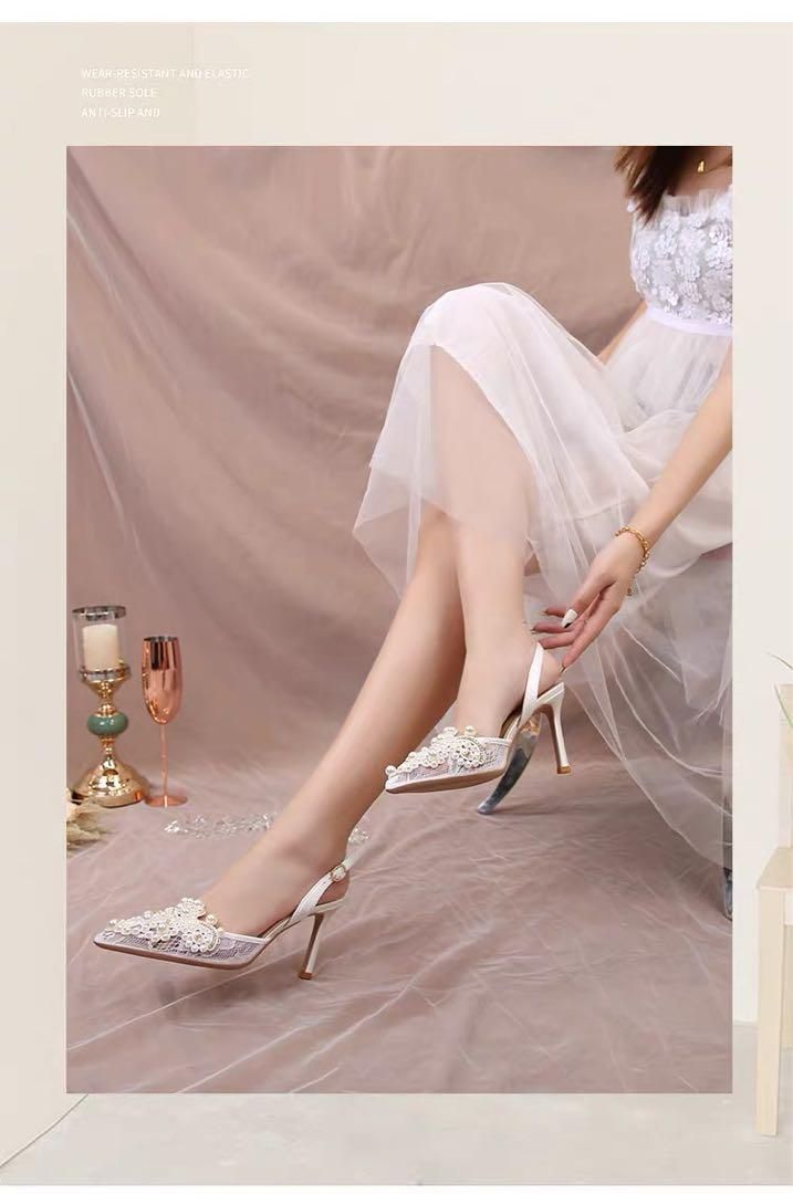 春にぴったり??美しいレースとパールが魅力のヒールサンダル 春にぴったり??美しいレースとパールが魅力のヒールサンダル