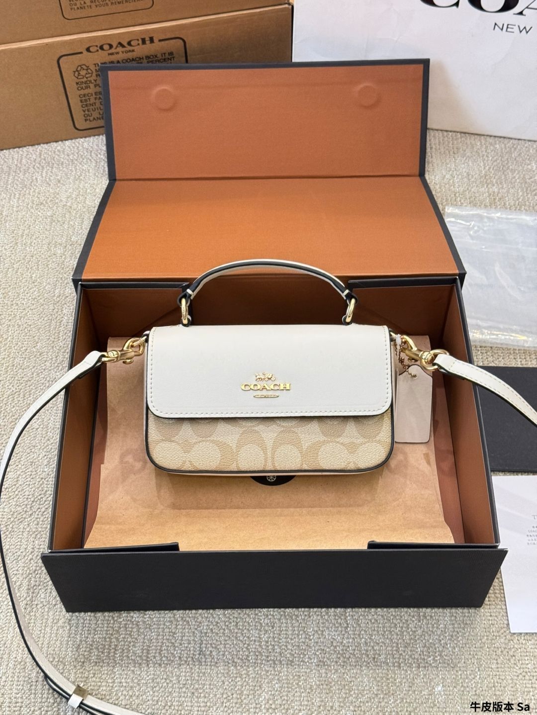 今日特価】Coach Josie クラシック ゴールド ミニ バッグ-WTO