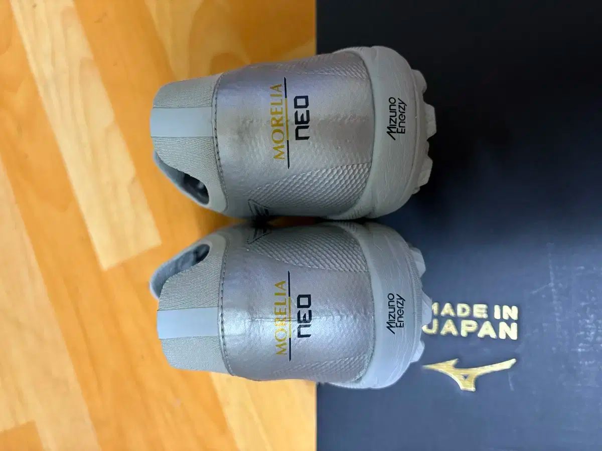 サラ