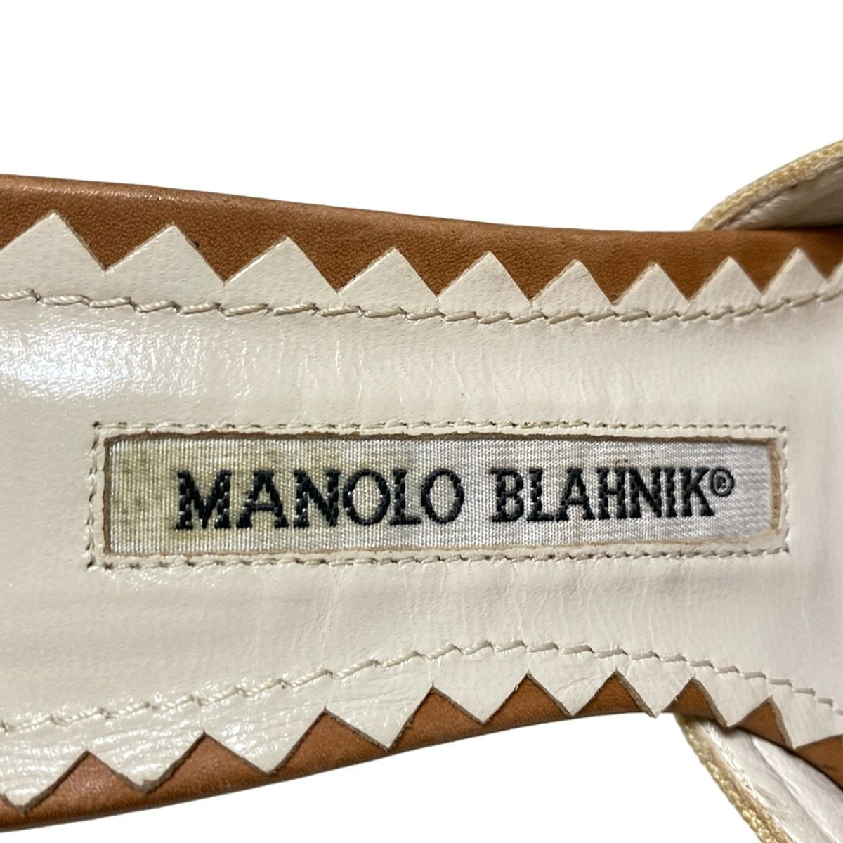 アイボリー×ブラウン