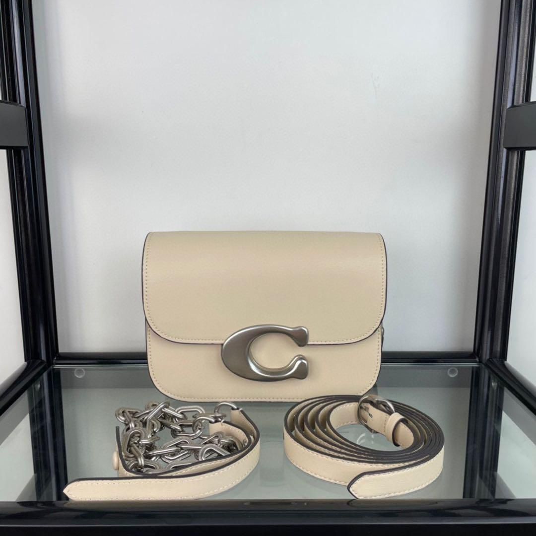 COACH アイドル CM557 チェーンバッグ クロスボディバッグ白