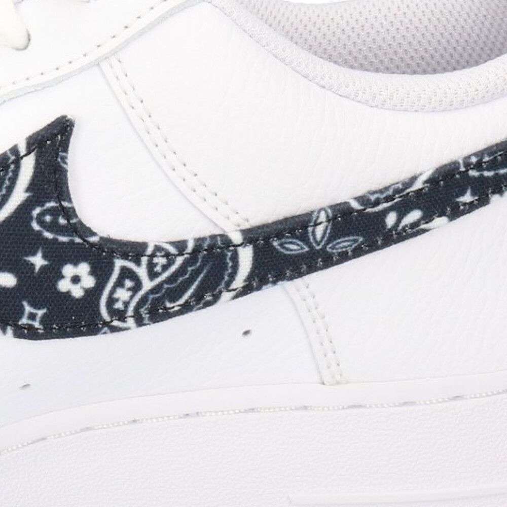 NIKE (ナイキ) WMNS AIR FORCE 1 07 ESSENTIALS Paisley ペイズリー