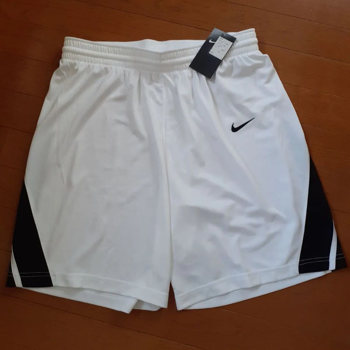 Nike SWOOSH バスケットボール パンツ / 932172 Amazon | ナイキ(NIKE) NATIONAL STK ショート 932172 106 T