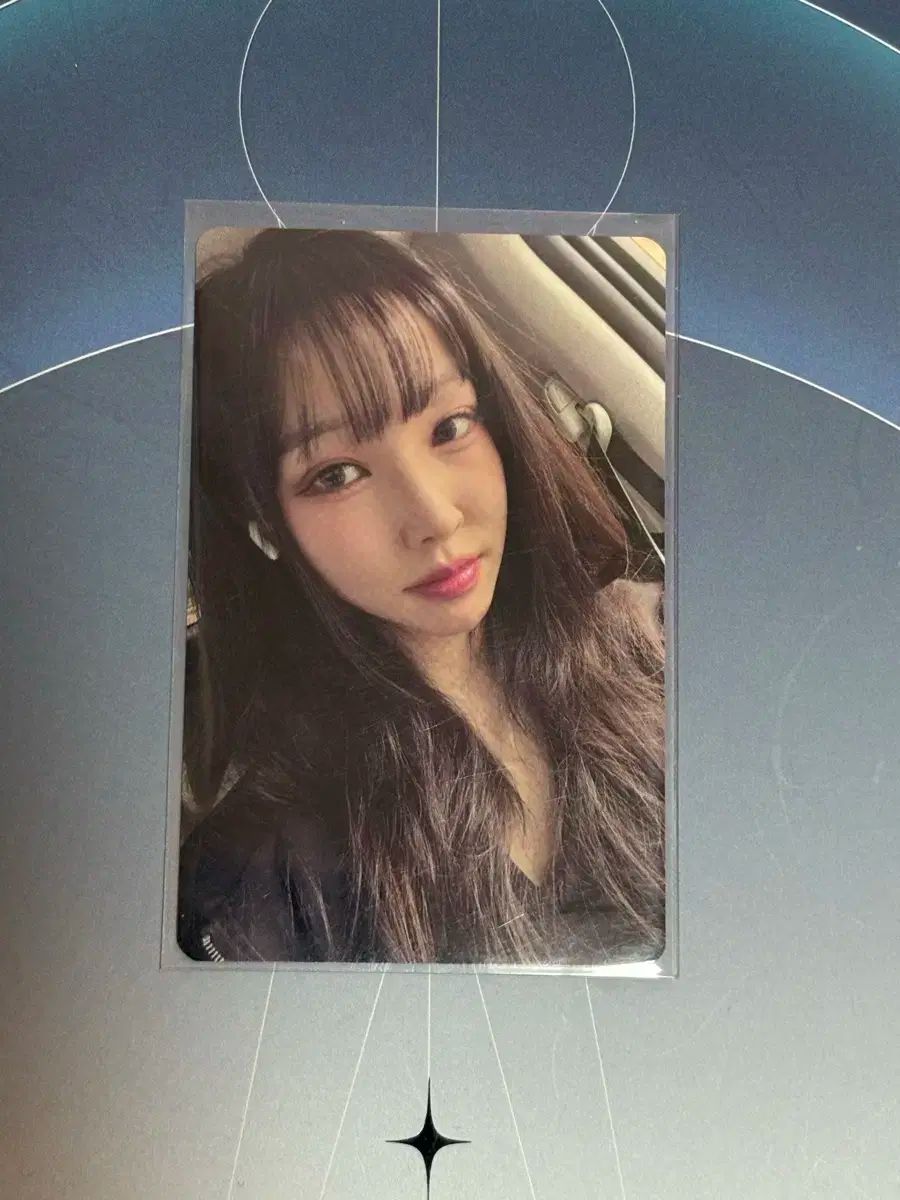 ゼニス新作モデル ユジュ(YUJU) GFRIEND(ジーフレンド) 10 大阪 コンサート 周年 タレントカード