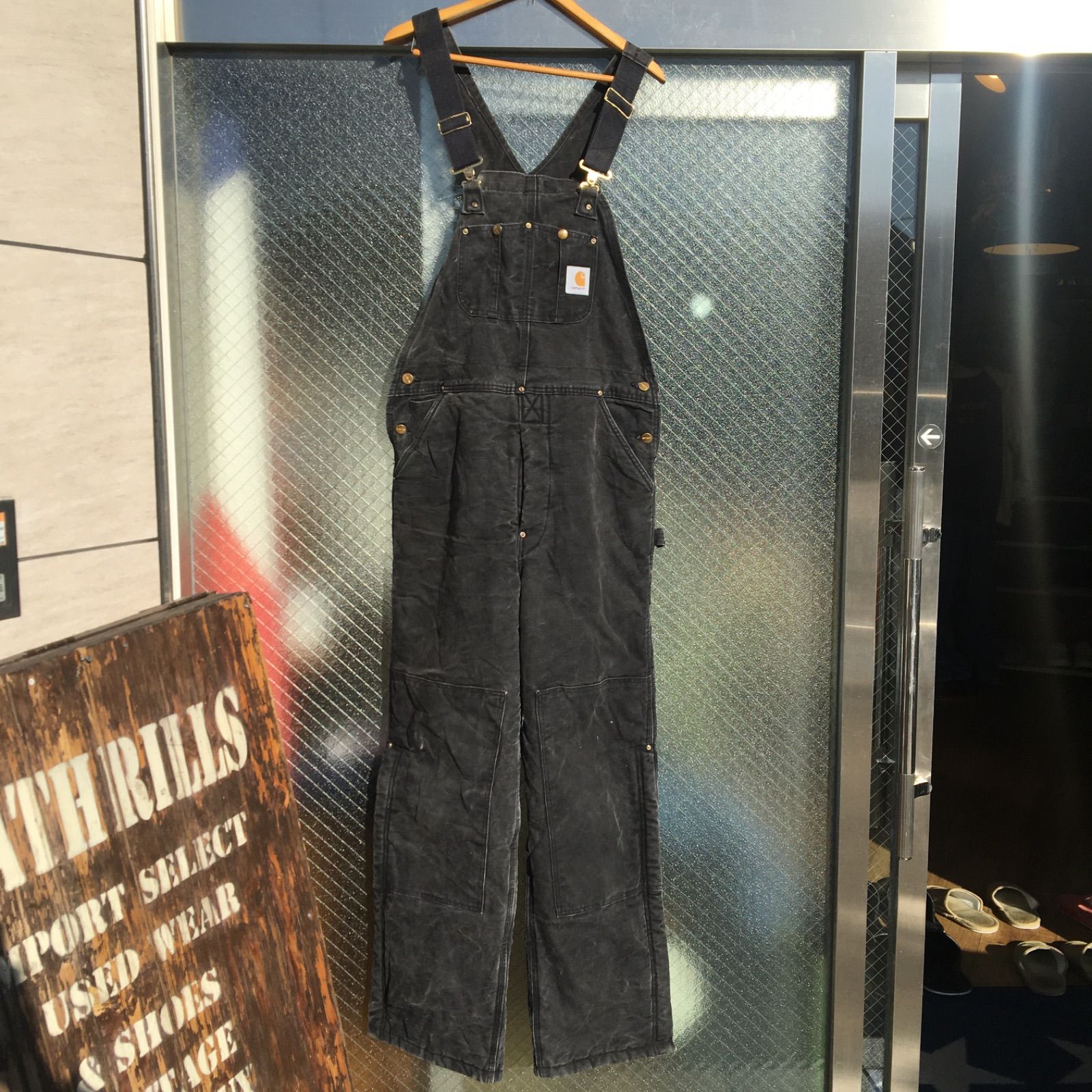 カーハートW36 黒ダック ダブルニーオーバーオール 中綿キルティング 裾ジップ Carhartt duck insulated bib overall カーハート 12oz コットンダック