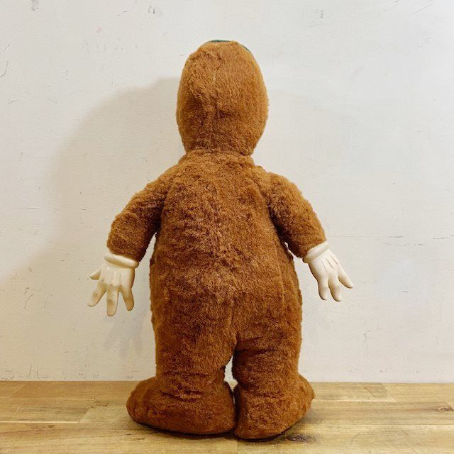 ヨギベア ぬいぐるみ