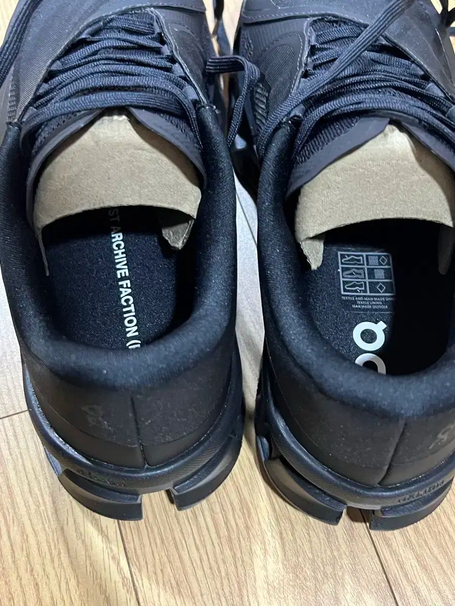 2 黒