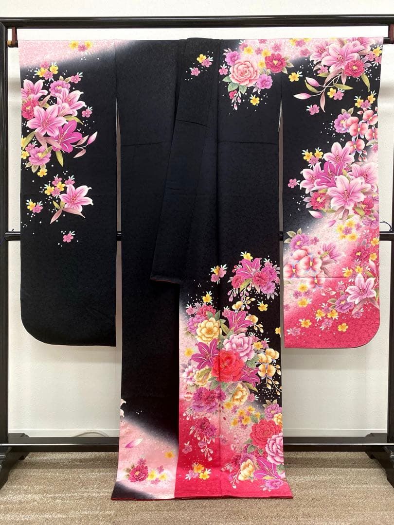 振袖 豪華 銀彩 刺繍 紋意匠 身丈170cm - メルカリ
