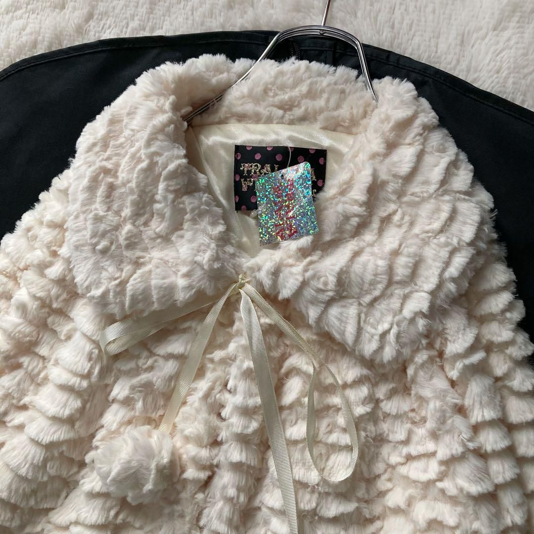 タグ付き トゥララ リズリサ ファーボレロ ジャケット ホワイト ボンボン TRALALA LIZLISA リボン ショートコート