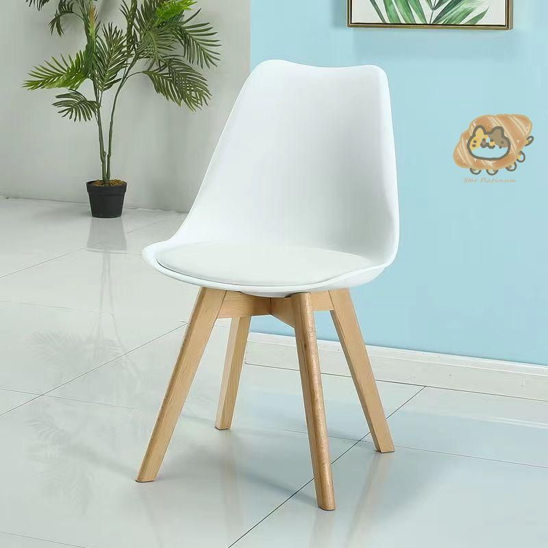 イームズチェア　クッションタイプ　ホワイト2脚 2脚 ダイニングチェア イームズチェア クッション付き 天然木脚 北欧 白