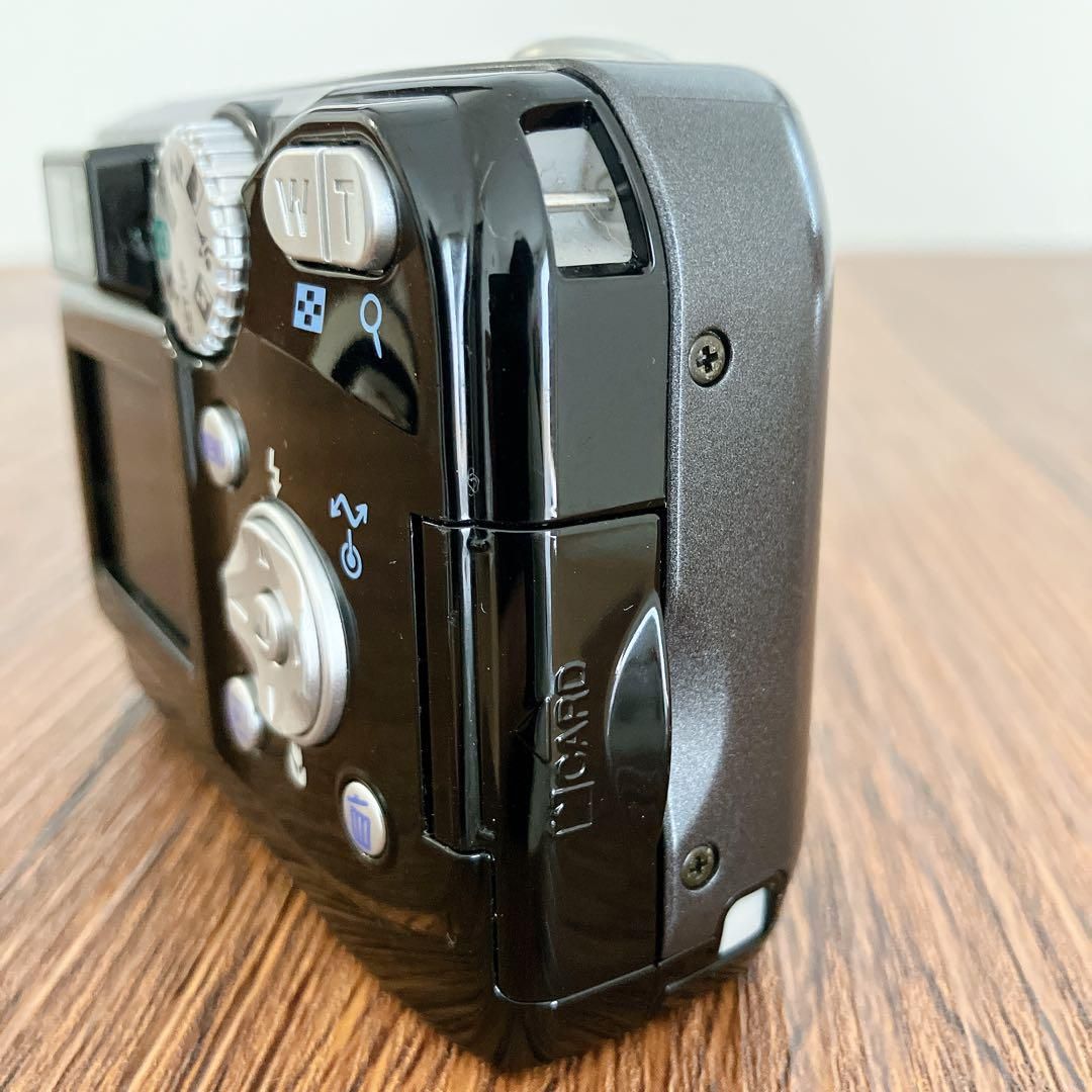 Nikon COOLPIX L1 コンパクトデジタルカメラ 単三電池 箱付き Nikon Coolpix L1 コンパクトデジタルカメラ 単三電池式