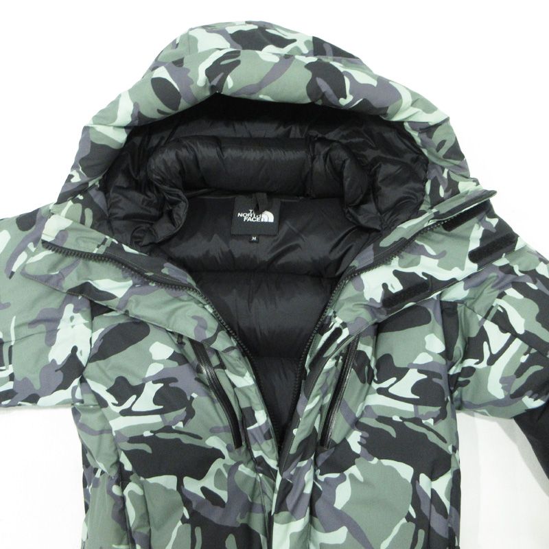 JACKET GORE-TEX総柄ロゴ刺繍ダウンジャケット