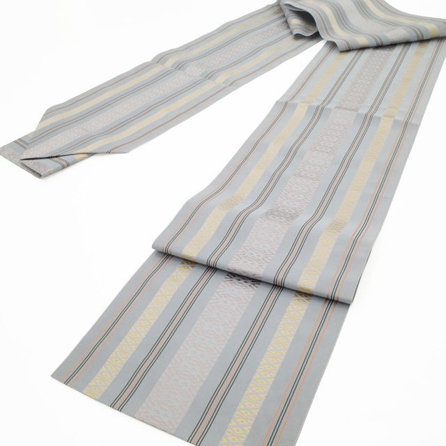 【名古屋帯】夏帯　開き仕立て　洗える　薄物　盛夏 ライトグレー　薄灰色　モダン 中古】 夏物 名古屋帯 リサイクル 正絹 本場筑前博多織 紗献上