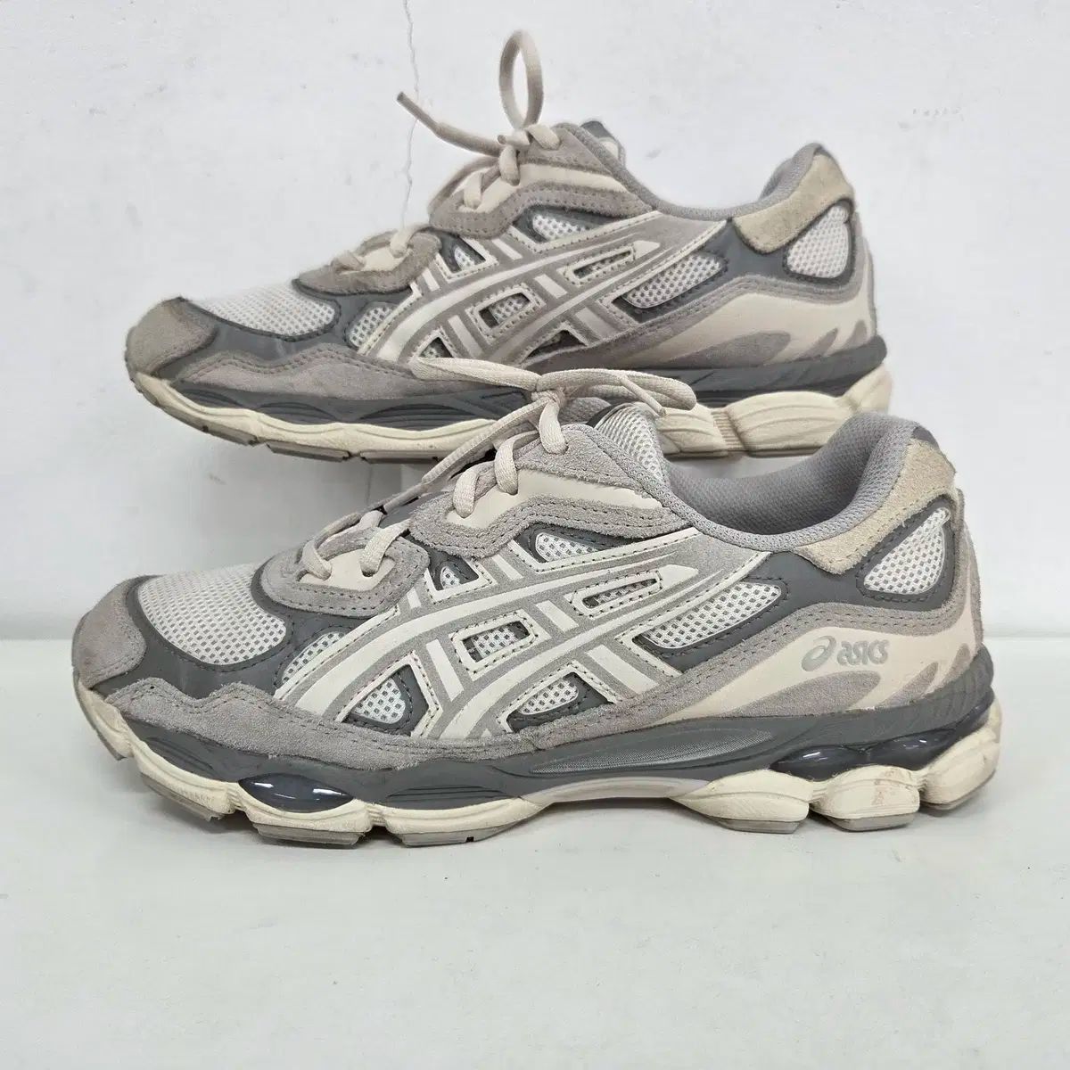 Asics アシックス ゲル NYC クリーム オイスター グレー 260 状態好し