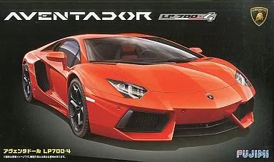 中古】プラモデル 1/24 ランボルギーニ アヴェンタドール