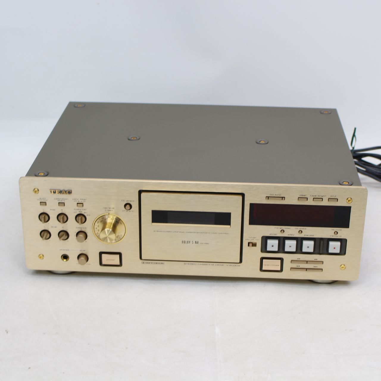 754 TEAC V-6030S カセットデッキ ティアック