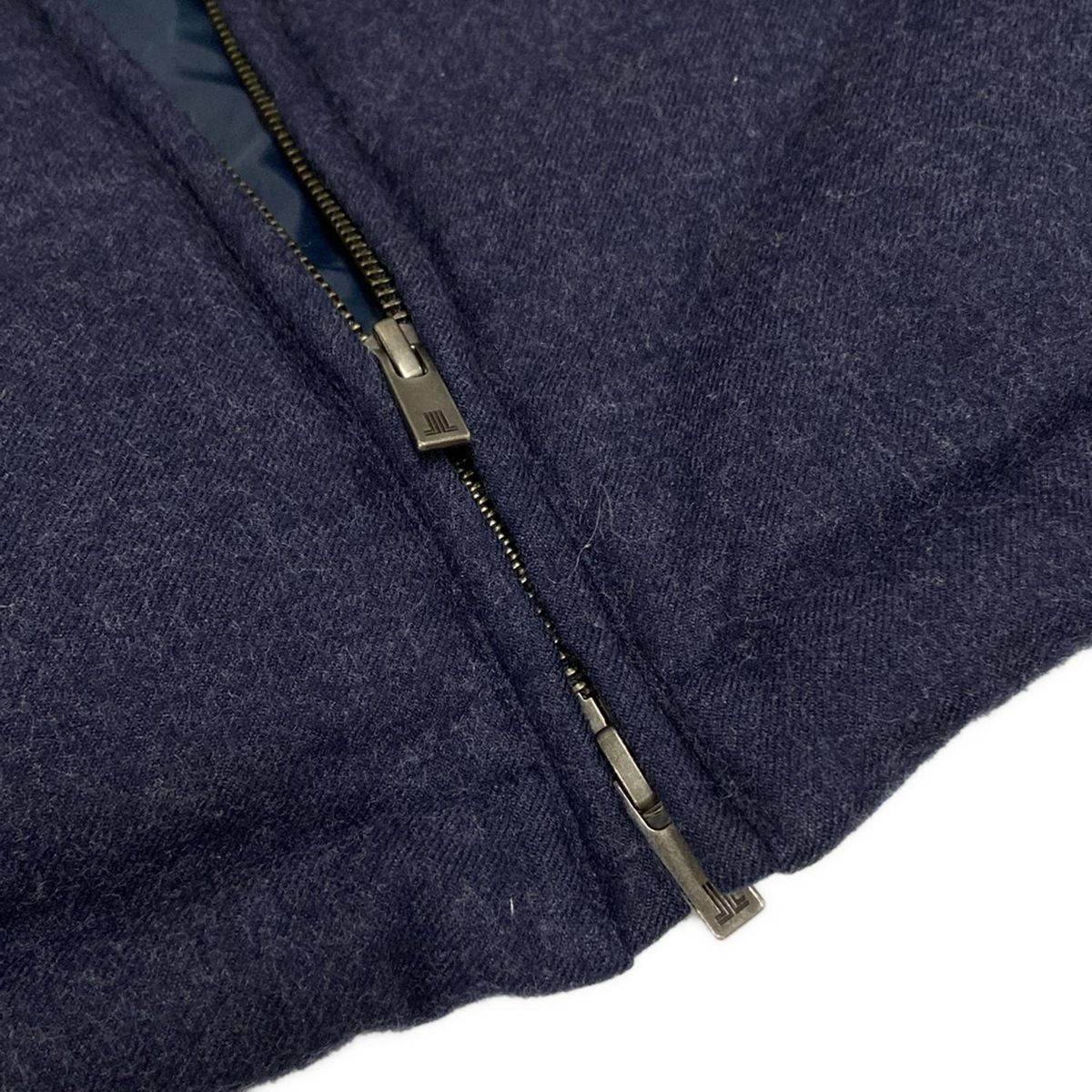 LANVIN en Bleu ランバンオンブルー ダウンジャケット サイズ48 XL メンズ - ネイビー 長袖 ジップアップ 冬 KANDAIZUMI_COM