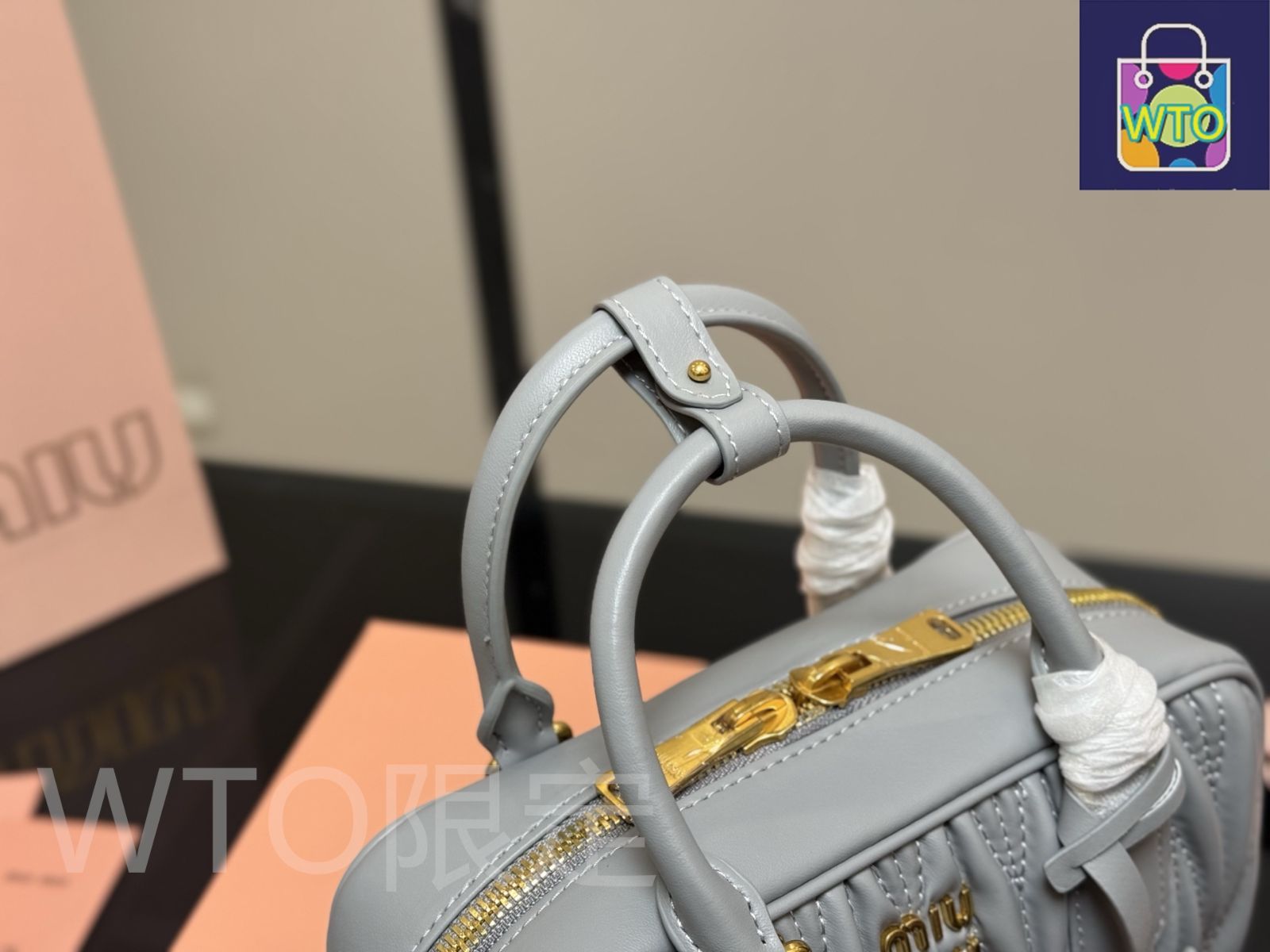 7月6まで 限定値下miumiu ボウリングバッグ　ブラック 楽天市場】ミュウミュウ MIU MIU ボー レザー バッグ【ブラック