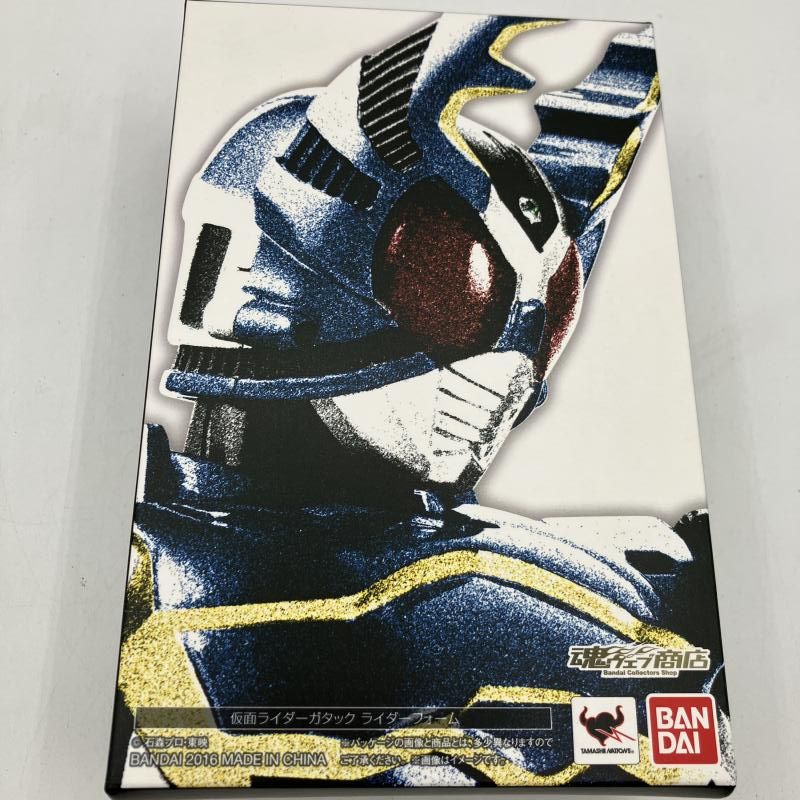 仮面ライダーガタック ライダーフォームS.H.Figuarts 真骨彫製法 90