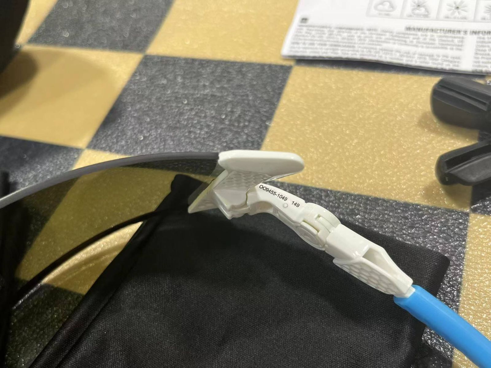 OAKLEYオークリー  スポーツサングラス  偏光レンズ