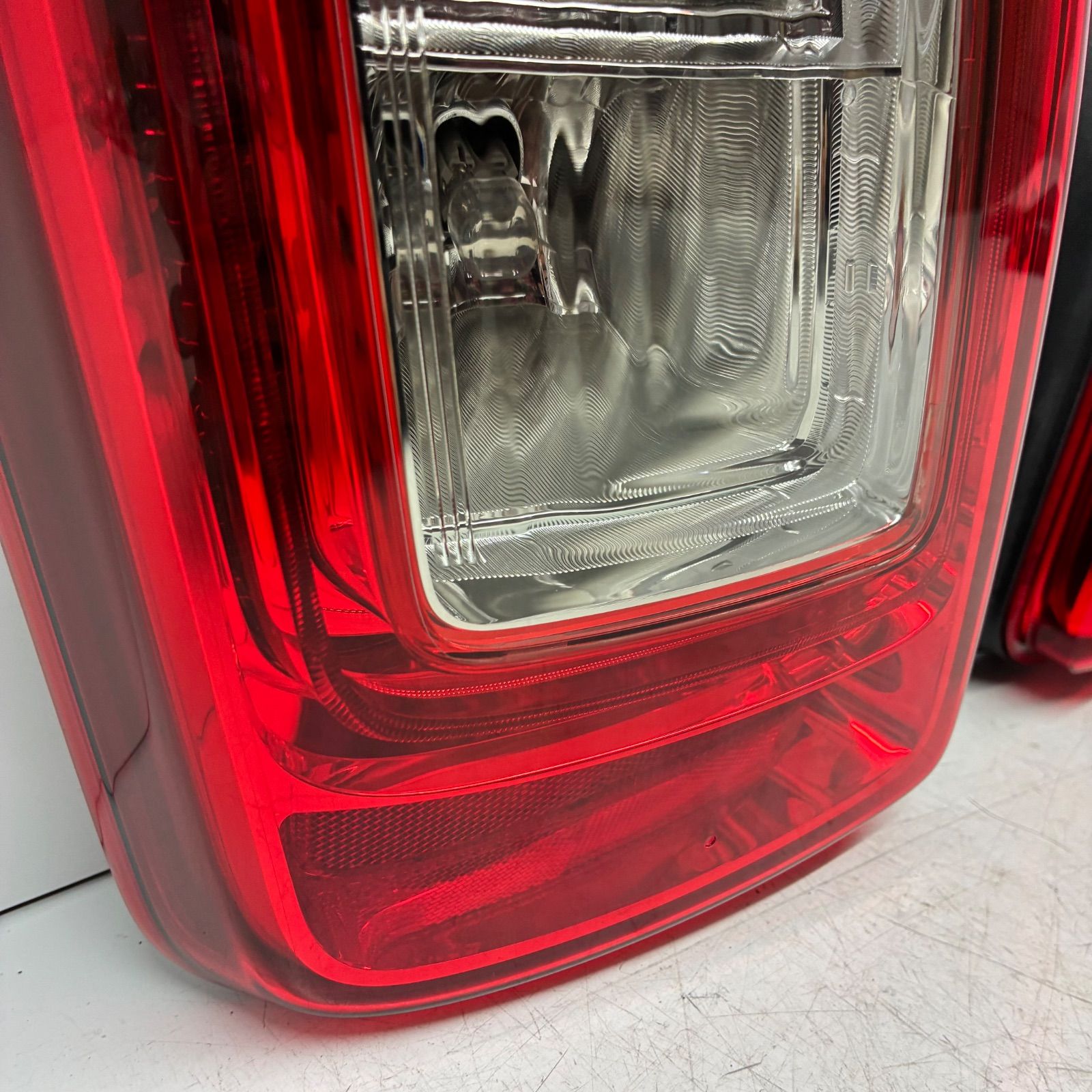 コーティング済 ホンダ JG1 JG2 Nワン N-ONE テールライト ランプ レンズ 左右セット LR LED 点灯 済 ICHIKOH D112 P71565 FFCRYSTALESIA_COM