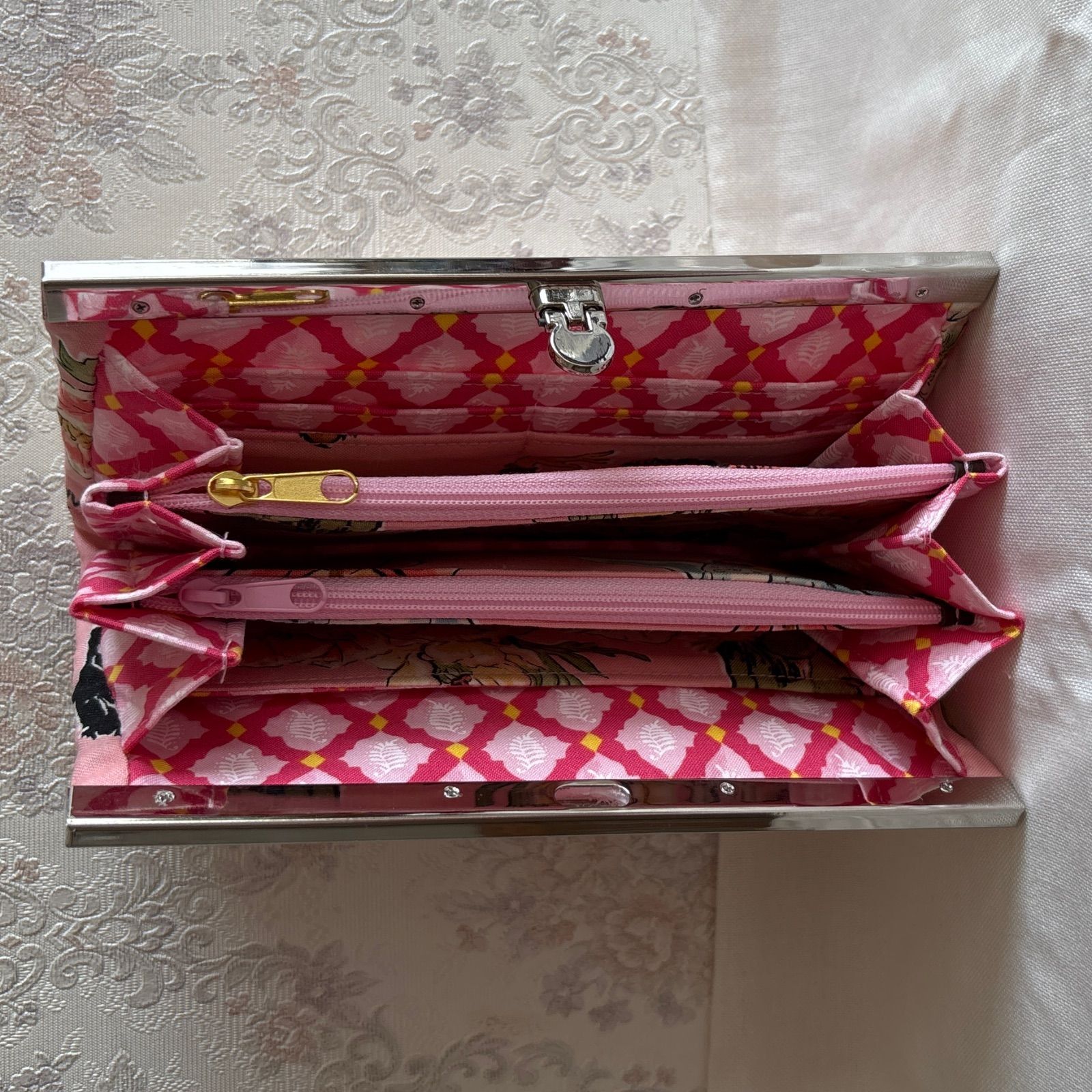 手作り布財布☆金口長財布【Sep.2】アレキサンダーヘンリー生地使用